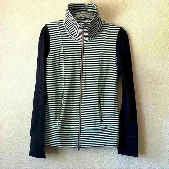 LULULEMON Daily Yoga Jacket Classic Stripe Mint Moment Black / Black Sz. 6 - Picture 9 of 16